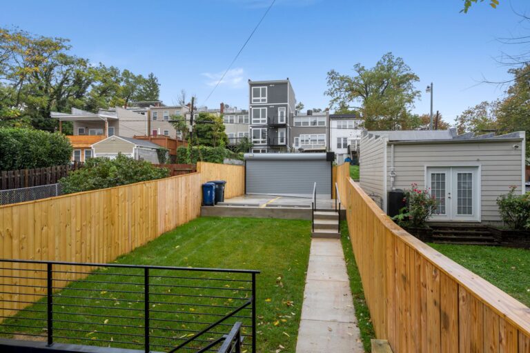 027_320_WEBSTER_ST_NW_UNIT_3_312816_582614